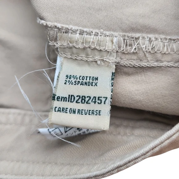 L.L. Bean Favorite Fit Skirt Size 8p - Picture 3 of 6